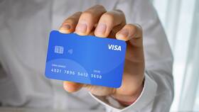 Как оформить виртуальную банковскую карту Visa в Кораблик